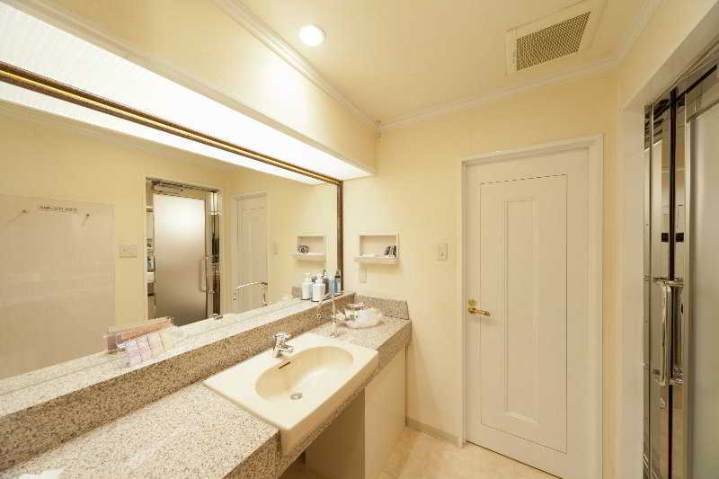 Fine Garden Minami Liebeshotel 3*
